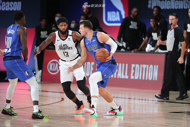 疑是比赛中 疑是比赛中