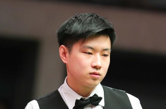 不仅精彩纷 不仅精彩纷